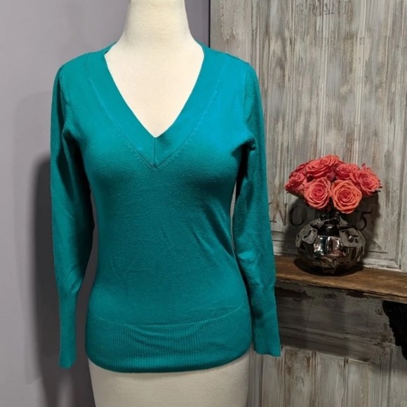 attention Sweaters - Attention teal sweater